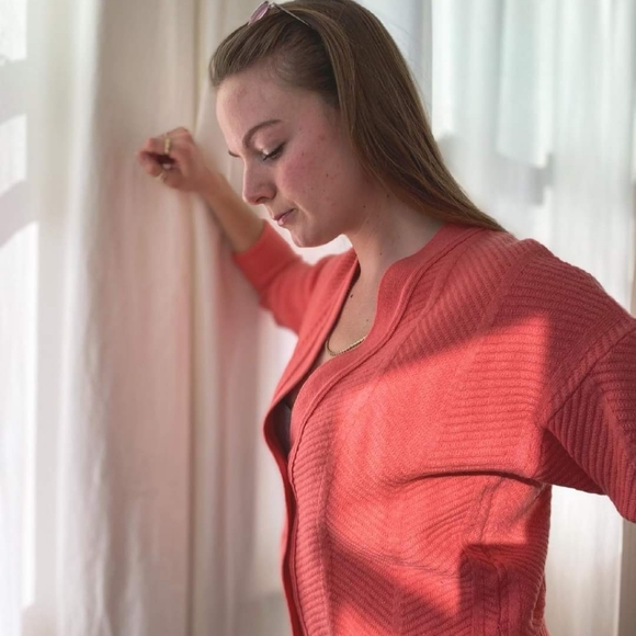 Pink cardigan - Picture 1 of 3